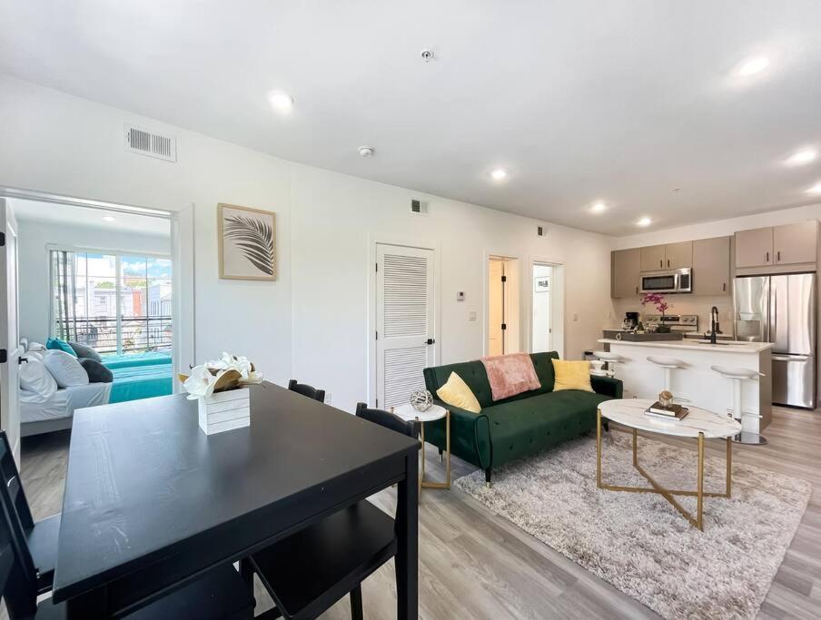 Central Dc Apt , City Skyline View , Close To All 华盛顿哥伦比亚 外观 照片