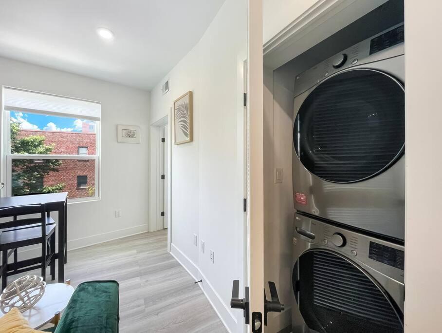 Central Dc Apt , City Skyline View , Close To All 华盛顿哥伦比亚 外观 照片
